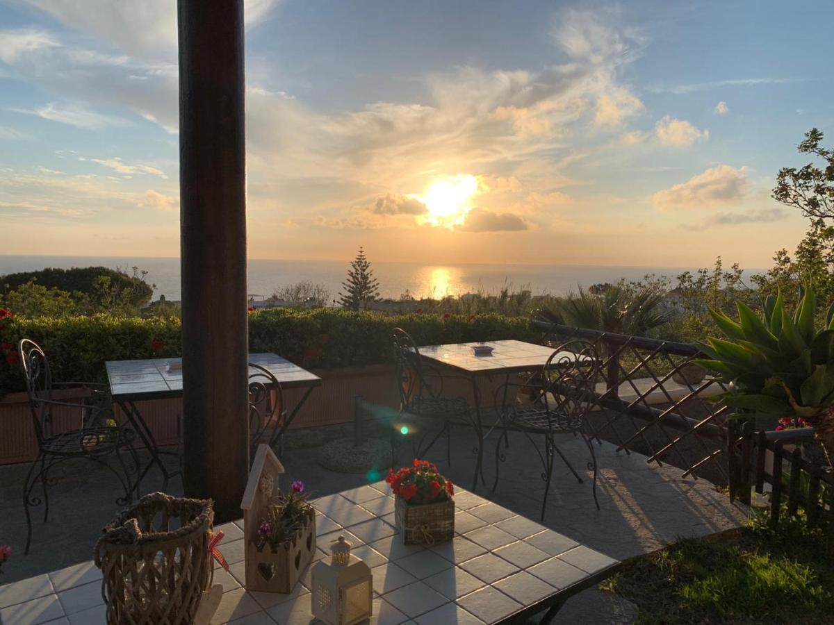 La Terrazzina Sul Tramonto Forio (Isola d'Ischia) Exterior foto